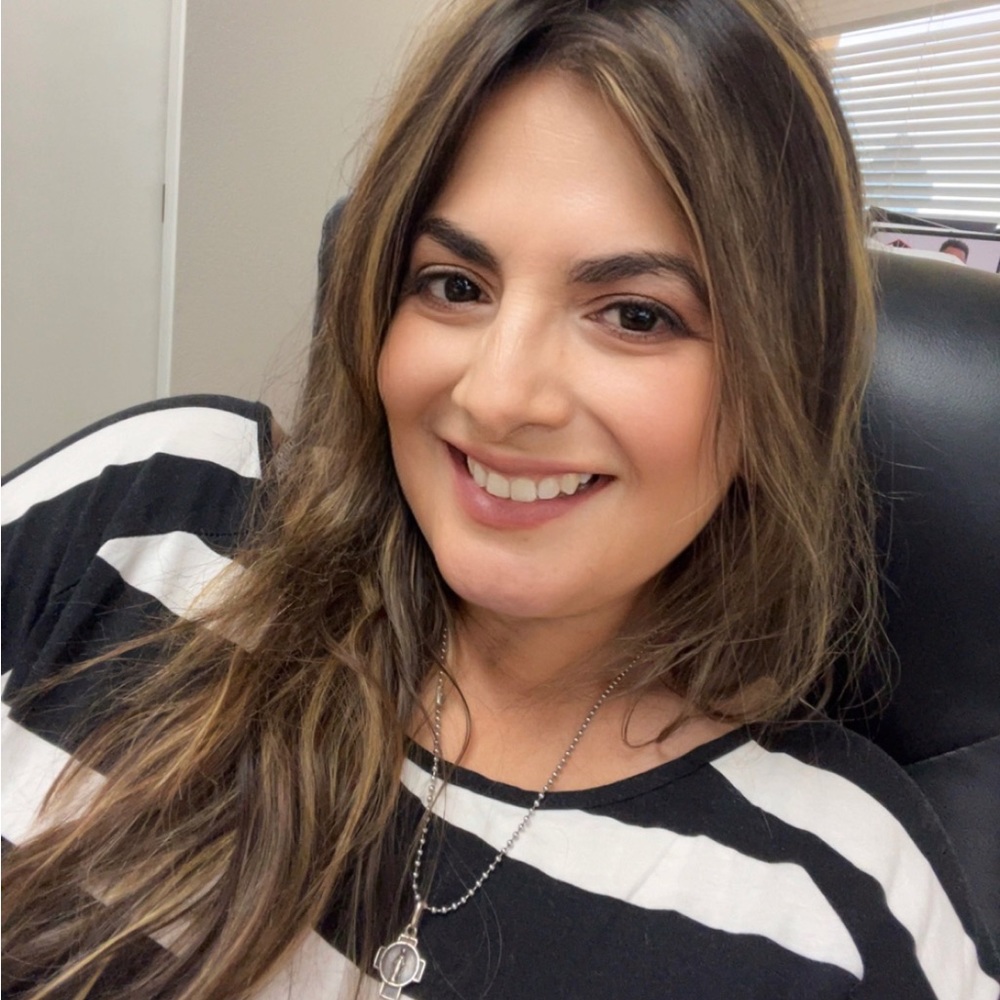 Meet your Posher, Karla